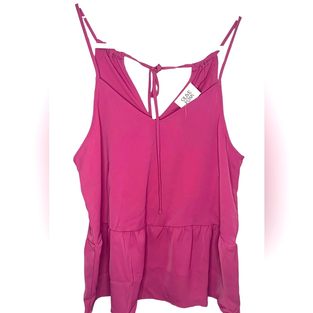 Brandnew top